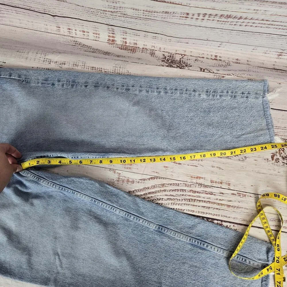 Trave Jeans Harper Crop Straight High Rise Raw Hem Button Fly Grunge Denim 30